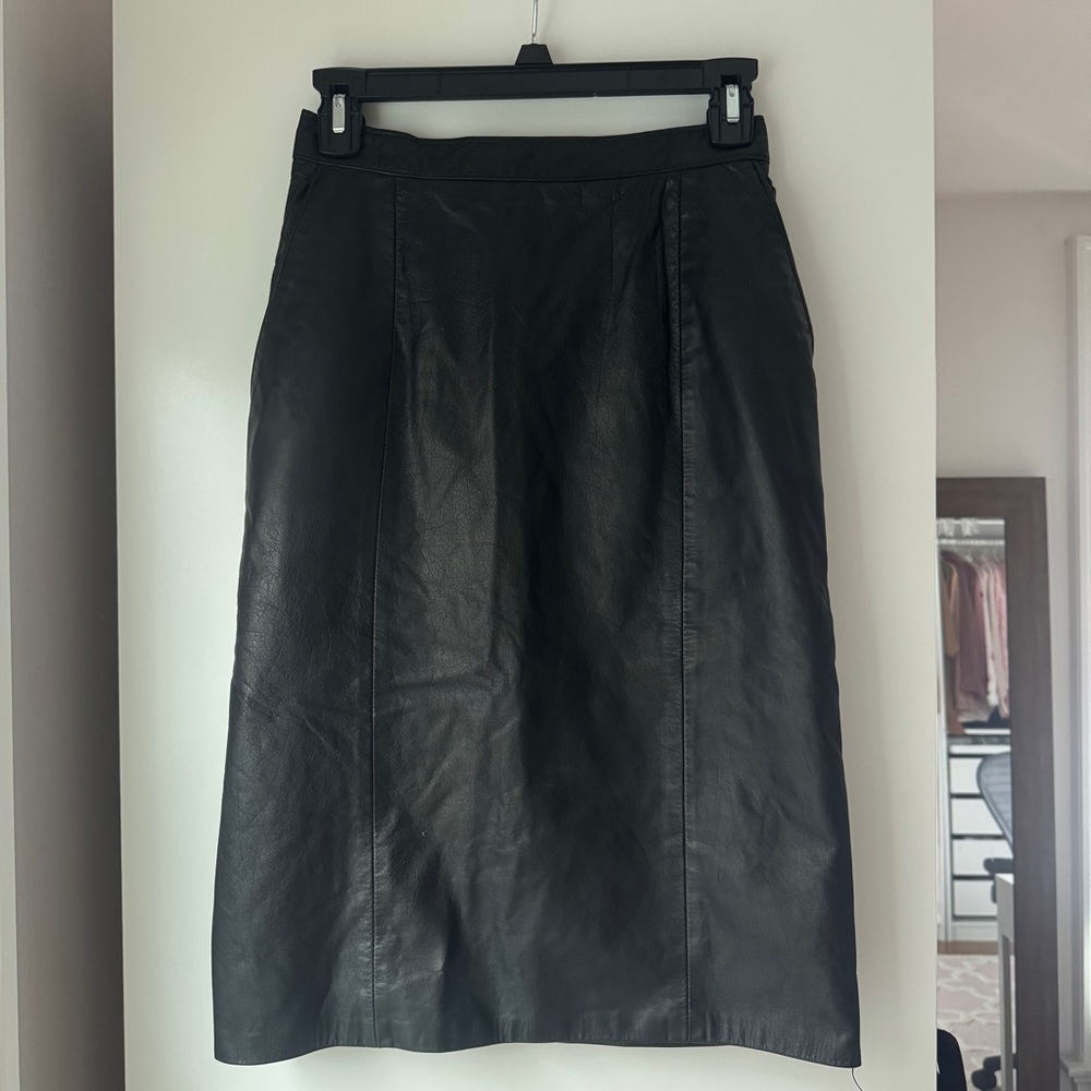 VINTAGE | LEATHER HIGH WAIST RETRO PINUP PENCIL SKIRT WITH POCKETS